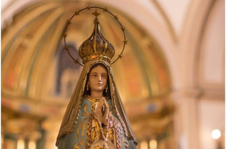 Mary statue