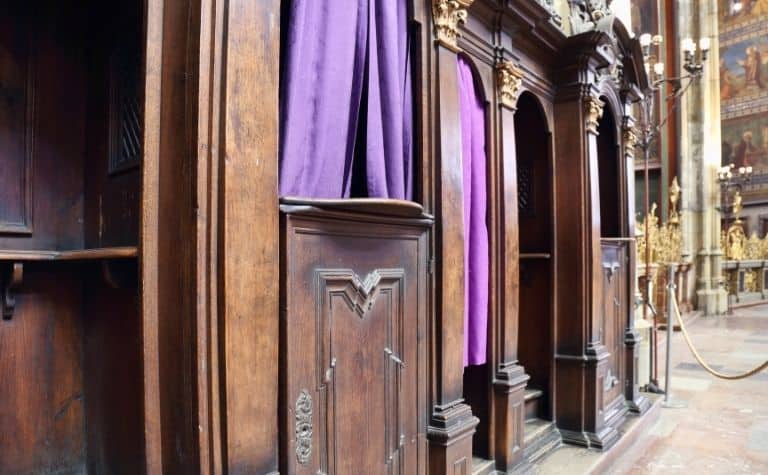 Roman Catholic confessional