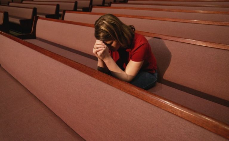 woman praying to God