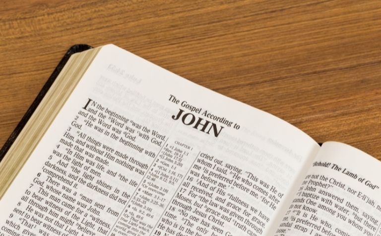 What Is The Best Order To Read The Bible For Beginners