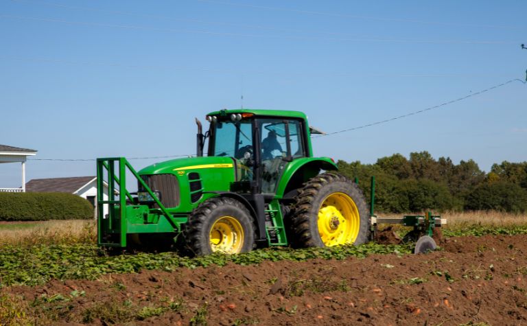 Amish tractor