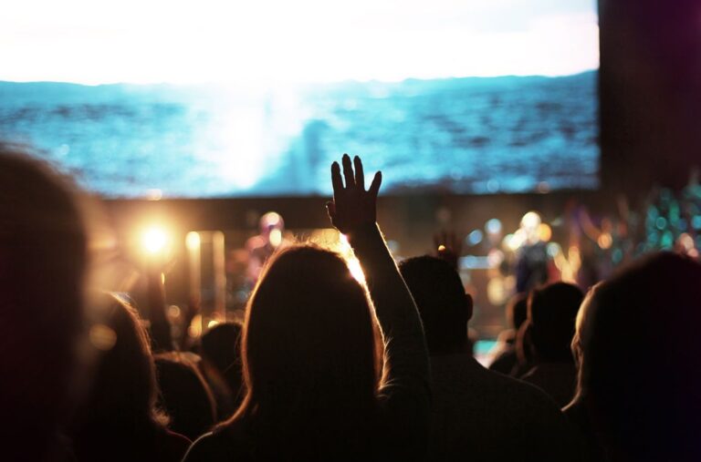 Pentecostal worship