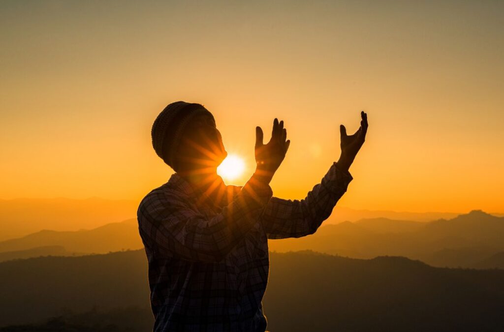 Christianity vs. Jehovah's Witnesses What's the Difference